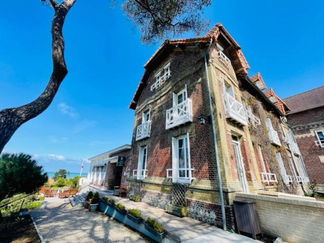 וארנגביל-סור-מר Hotel De La Terrasse מראה חיצוני תמונה